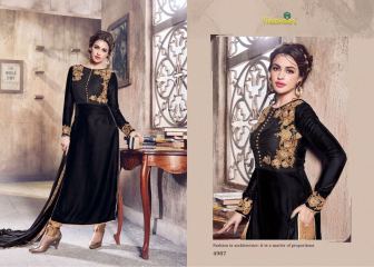 MAISHA MASKEEN VELVET CATALOG EMBROIDERED SALWAR KAMEEZ WINTER (7)